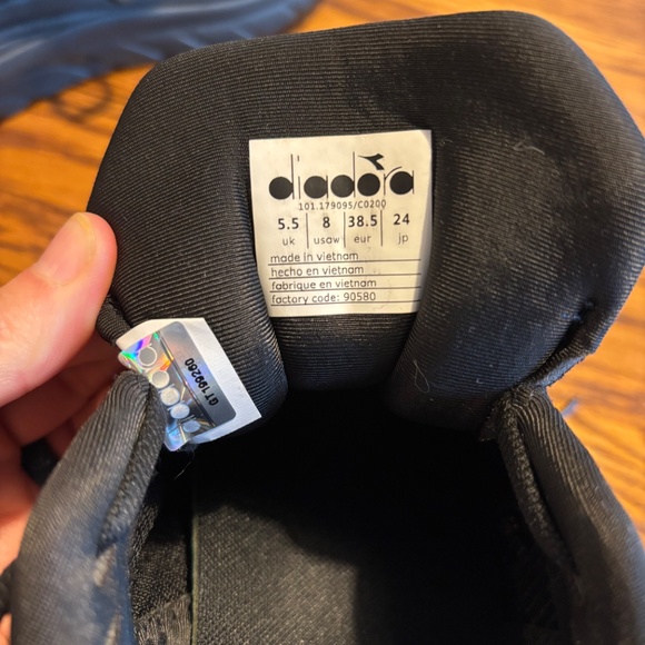 Diadora Equipe Nucleo Women’s Shoes - Picture 5 of 6